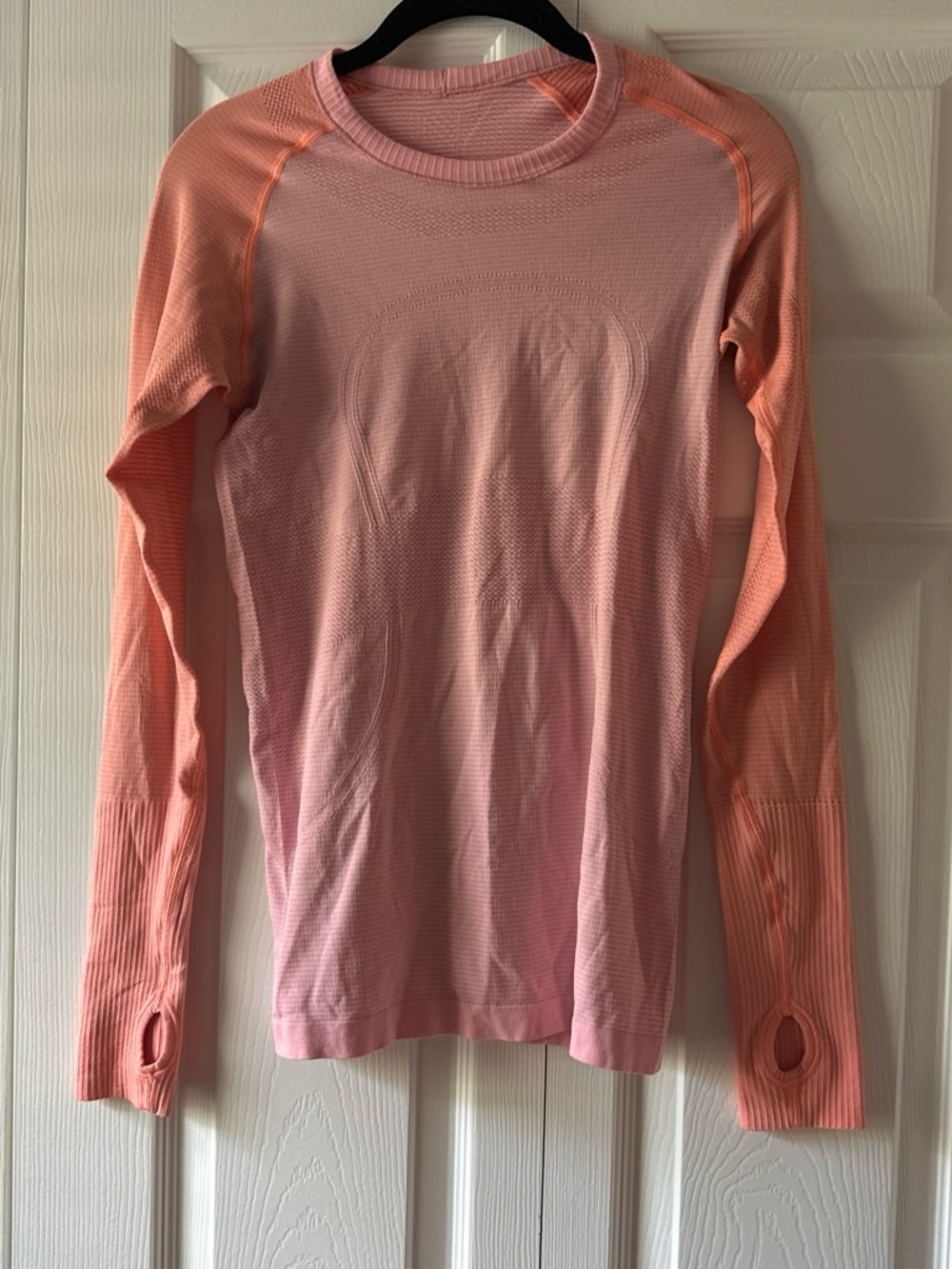 Lululemon Women’s Long Sleeve Seamless Active Top - Pink/Peach